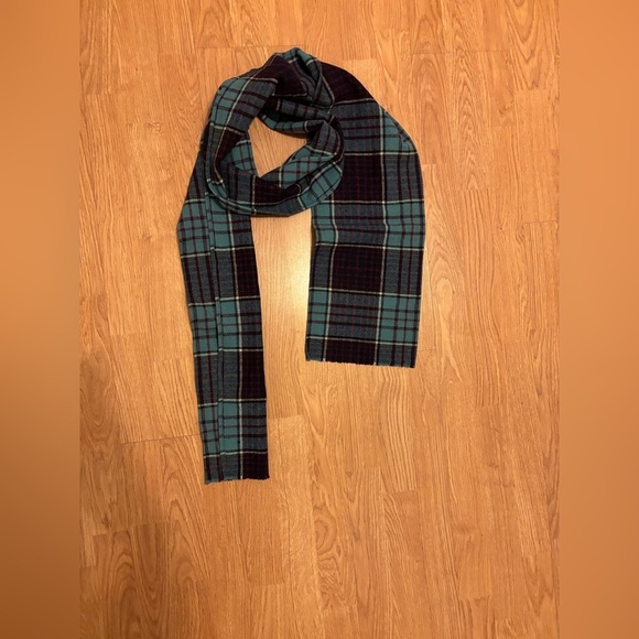 Plaid Wool Scarf - Picture 3 of 5